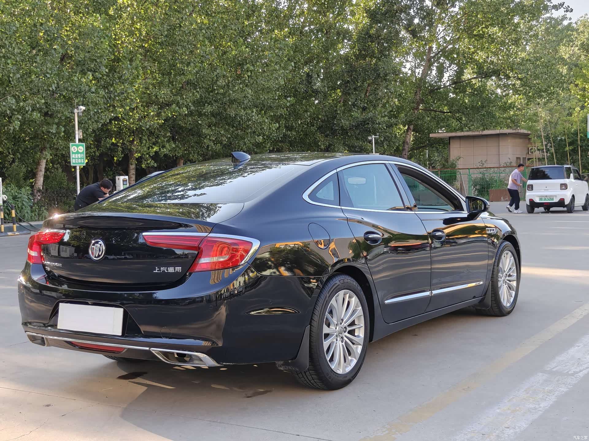 Buick LaCrosse, 2017 13