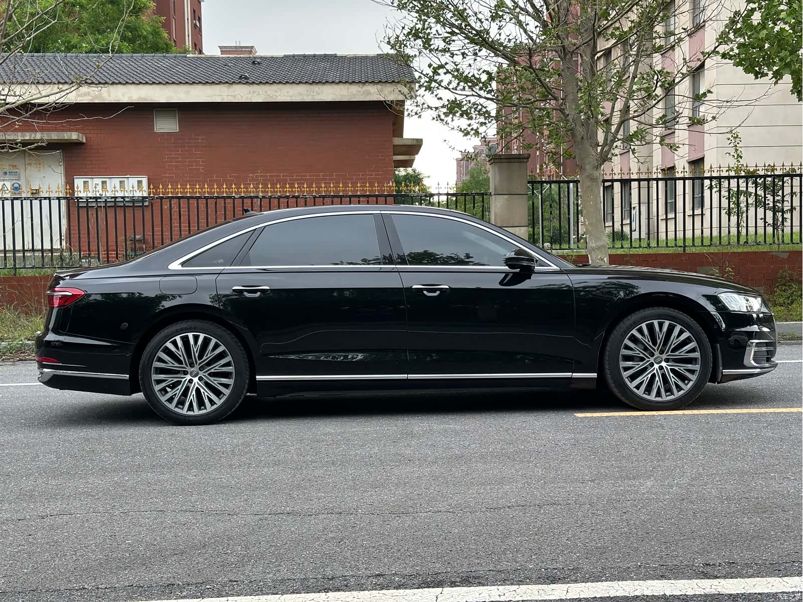 Audi A8L, 2019 7