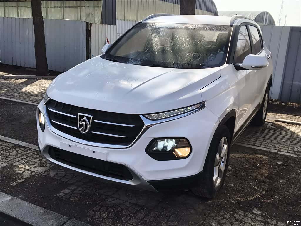 Wuling 510, 2017 1
