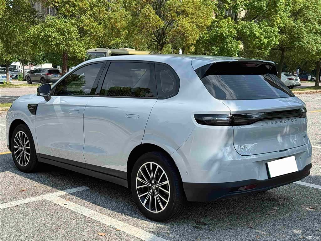 Leapmotor B10, 2025 13