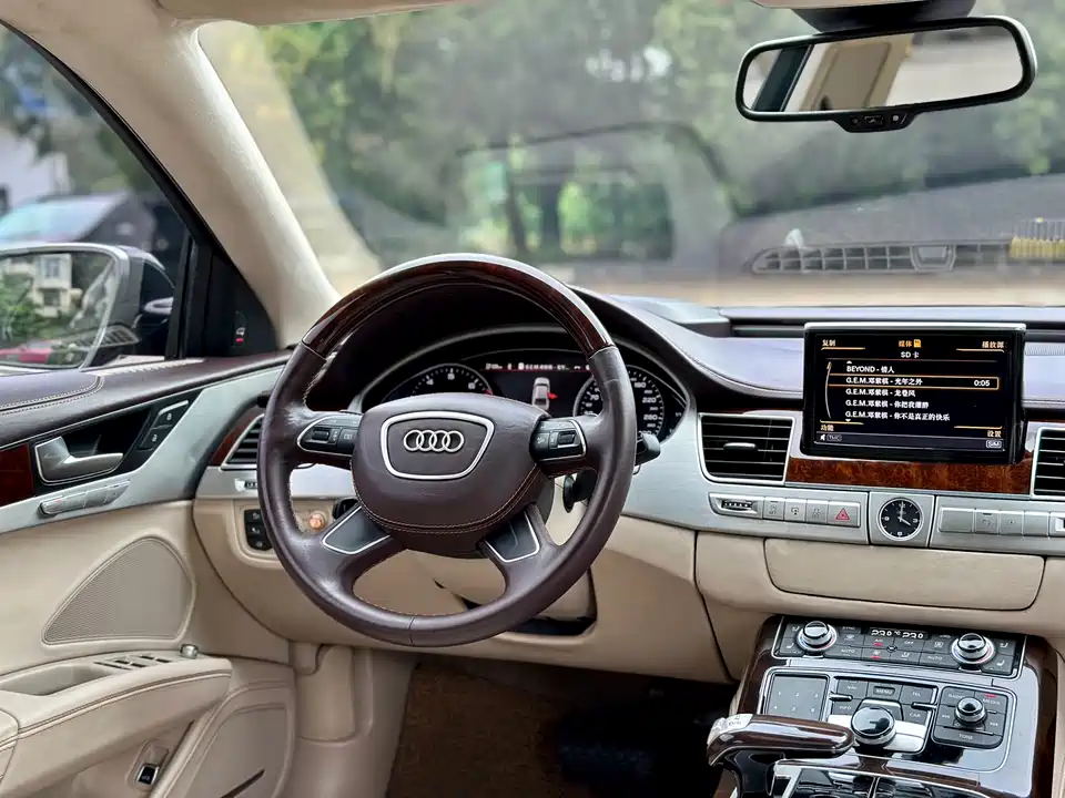 Audi A8 Audi A8