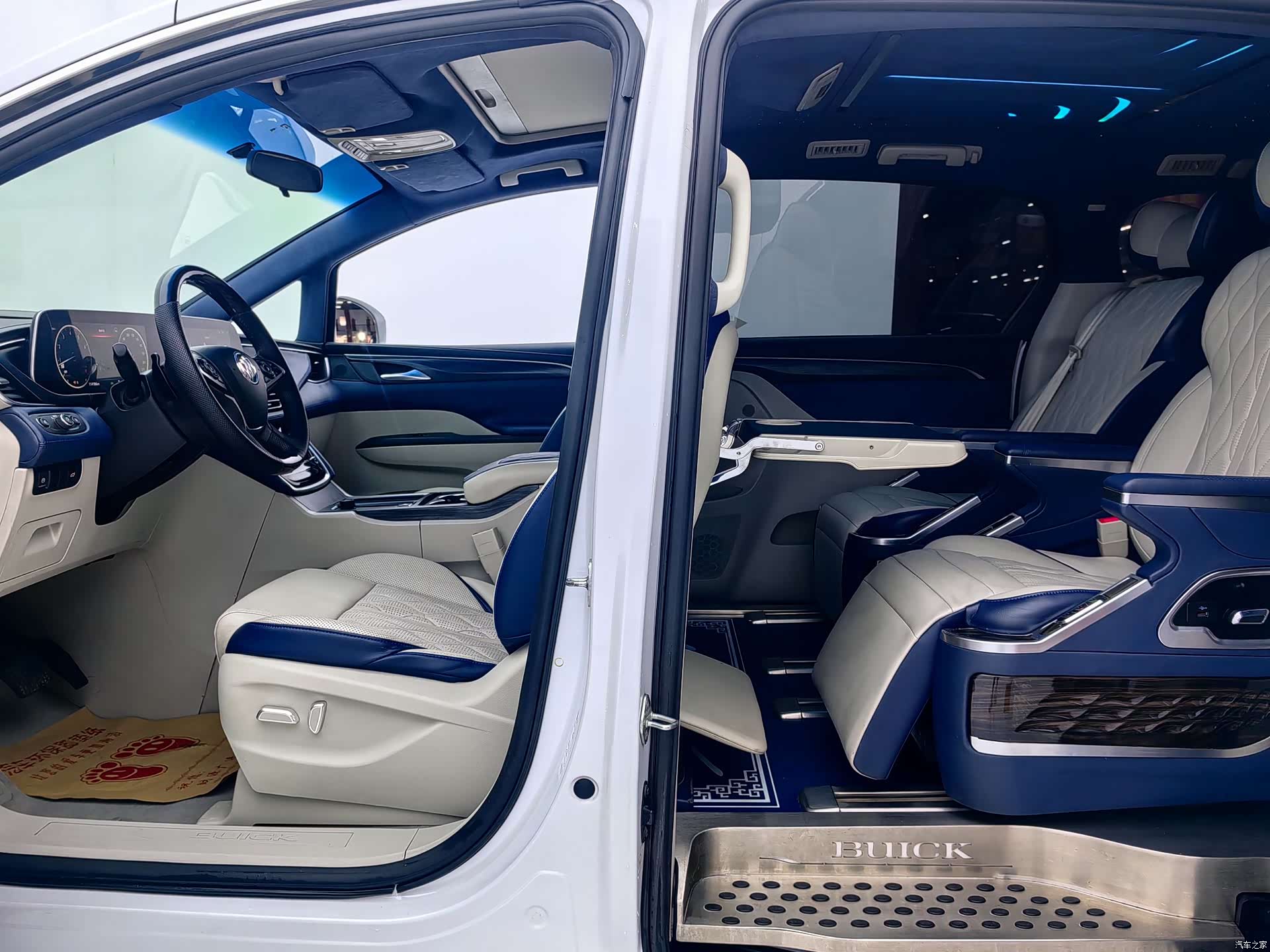 Buick GL8, 2020 10