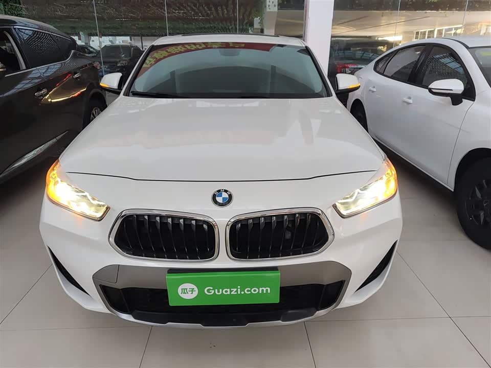 BMW X2