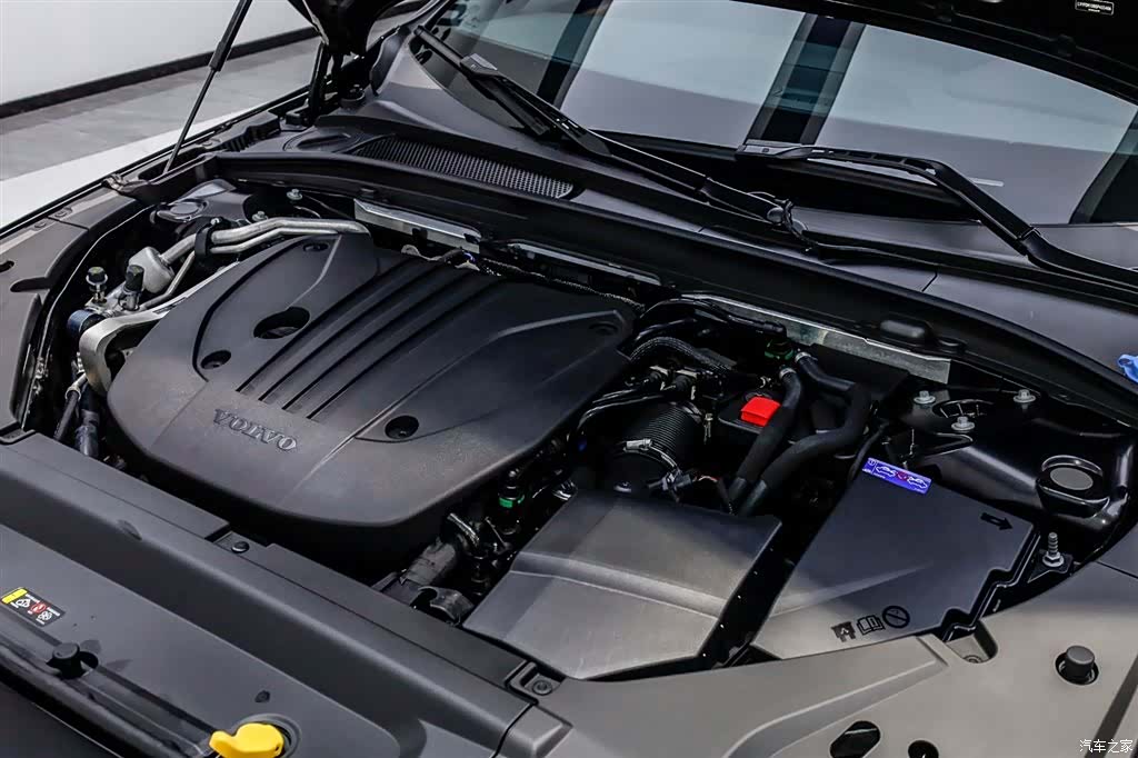 Volvo S90, 2025 33