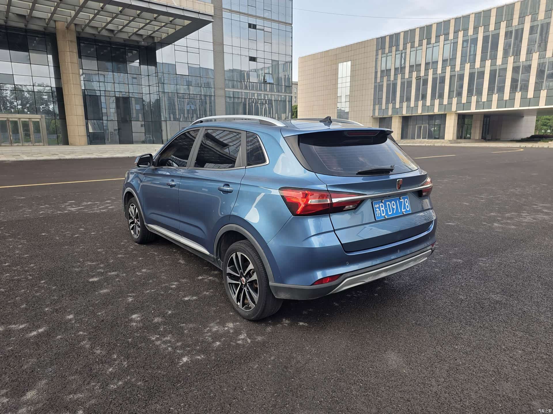 Roewe RX3, 2018 4
