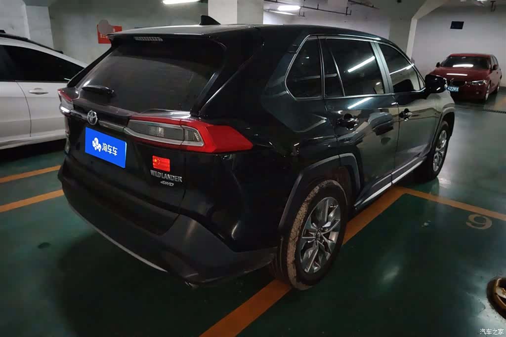 Toyota Wildlander, 2021 3