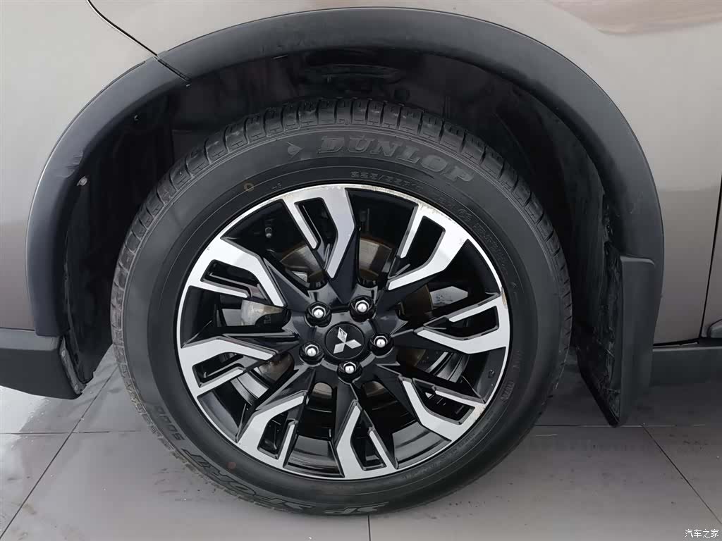 Mitsubishi Outlander, 2021 17