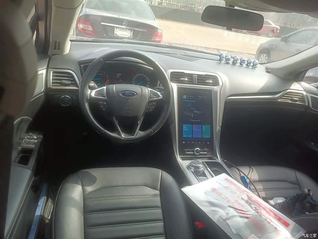 Ford Mondeo, 2022 11