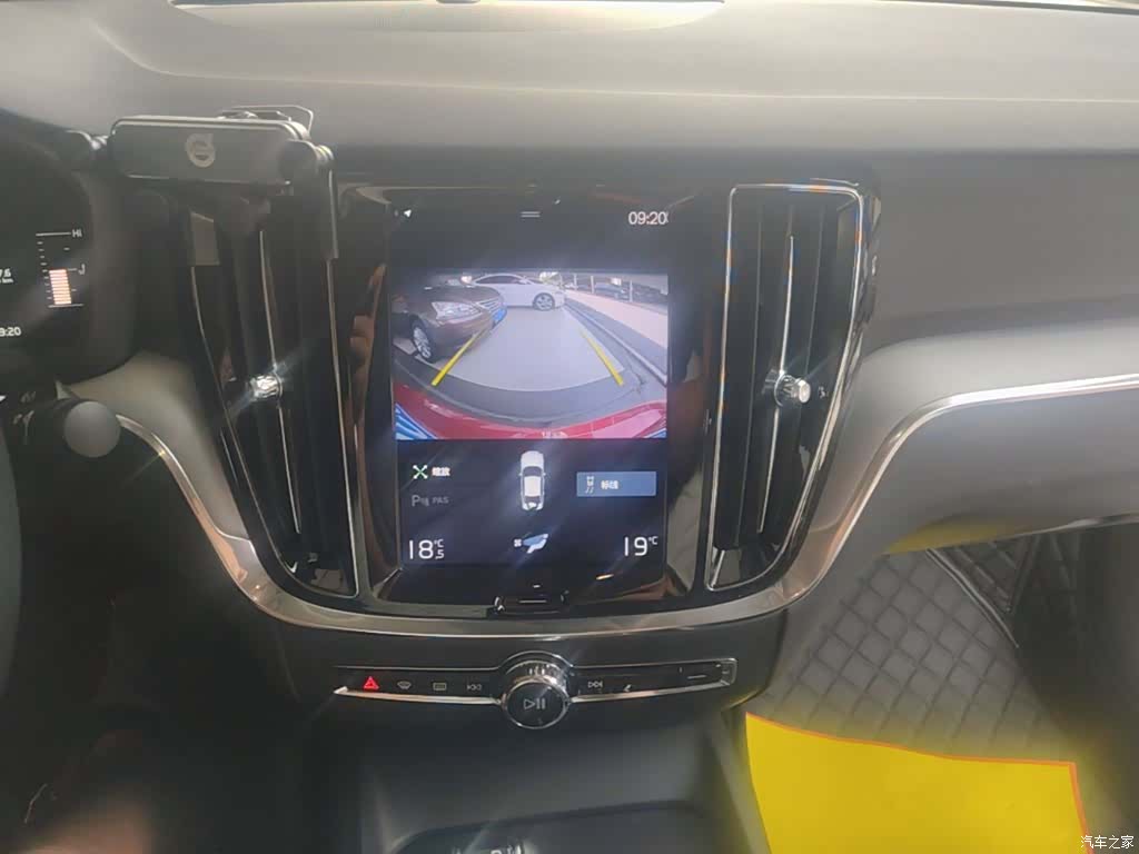Volvo S60, 2021 13