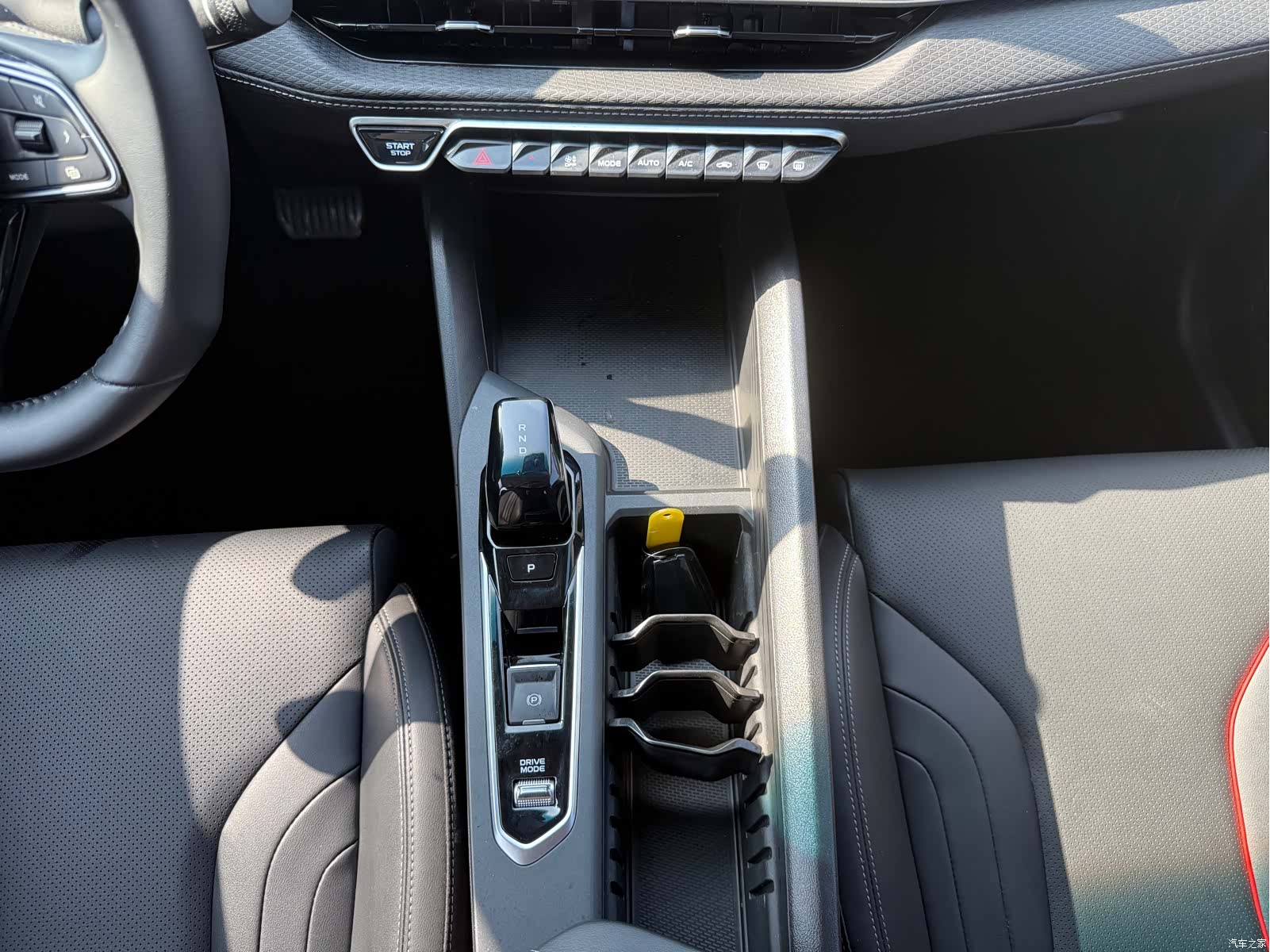 Geely Binray, 2022 9