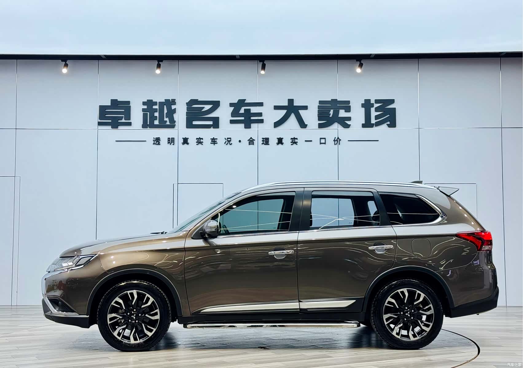 Mitsubishi Outlander, 2018 4