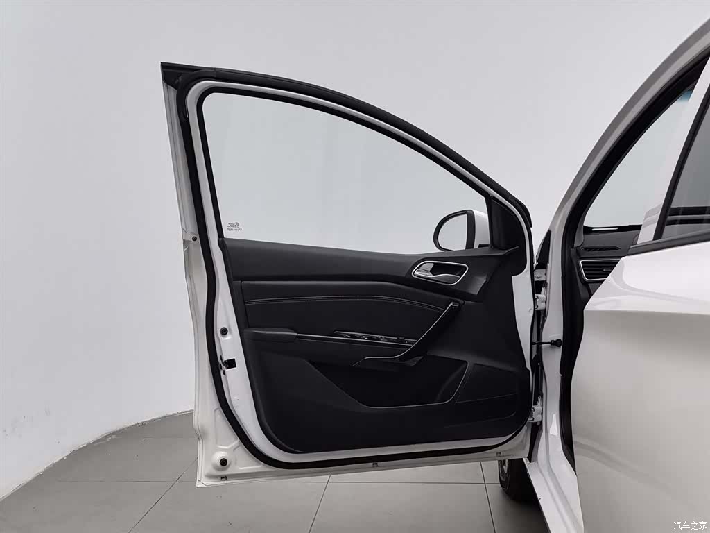 Wuling 310, 2018 8