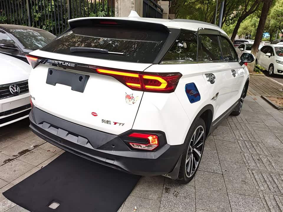 Besturn T77