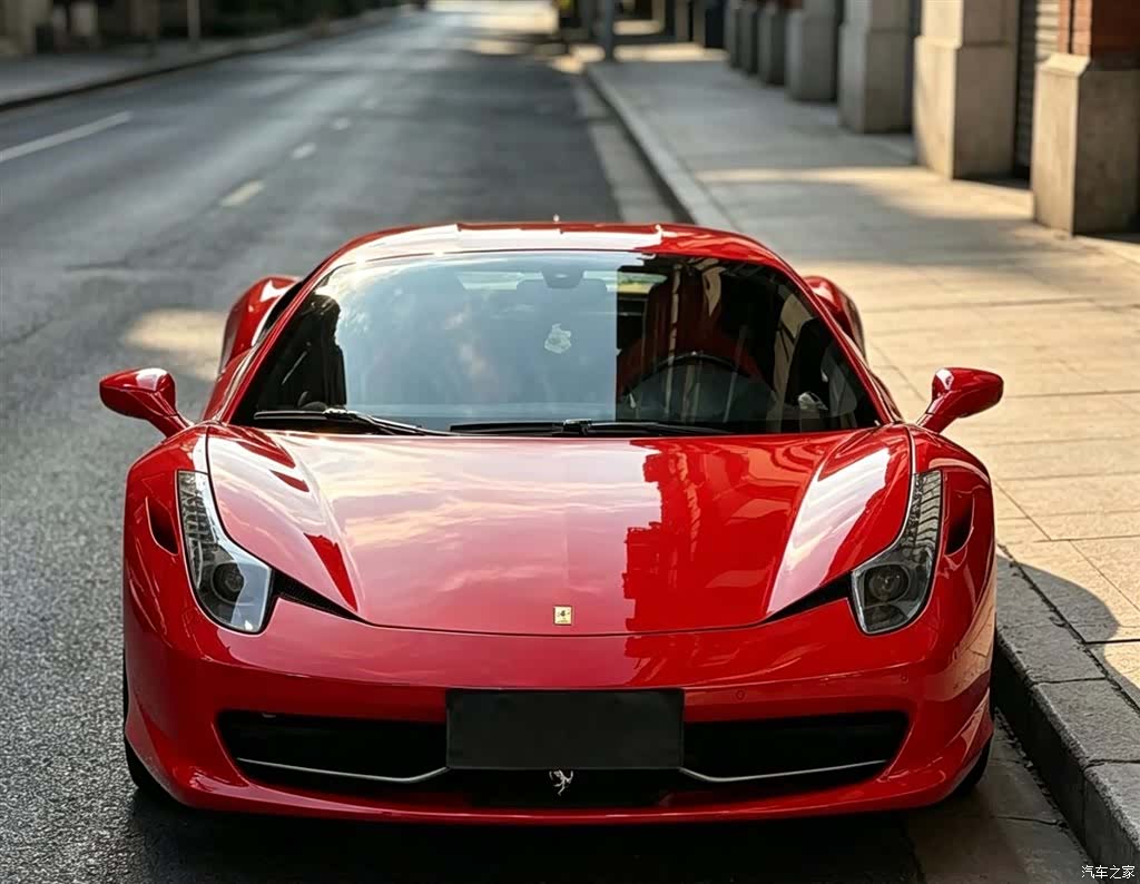 Ferrari 458, 2012 2