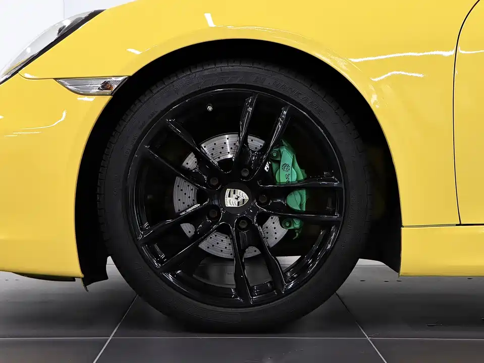 Porsche Cayman