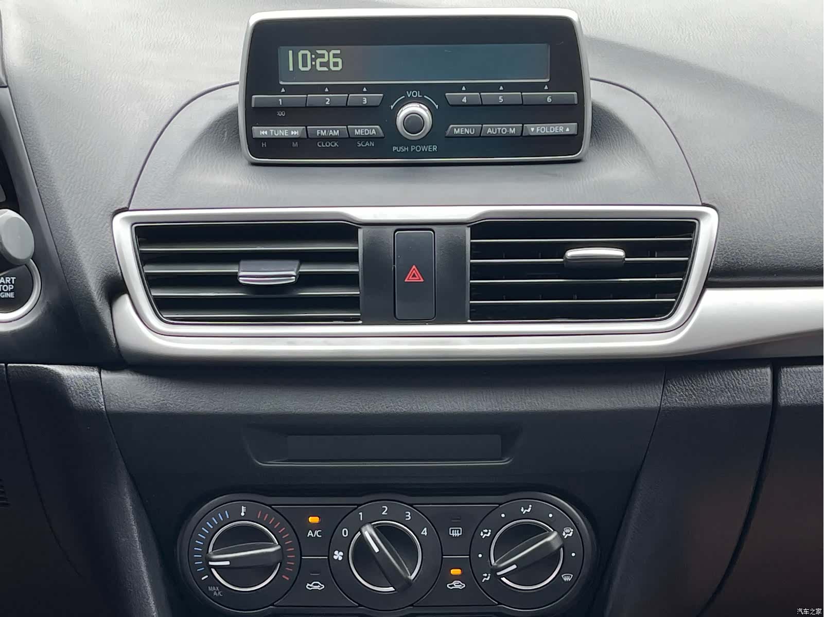 Mazda Mazda3, 2019 21
