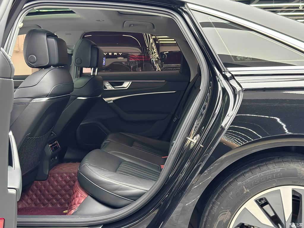 Audi A6L, 2022 9