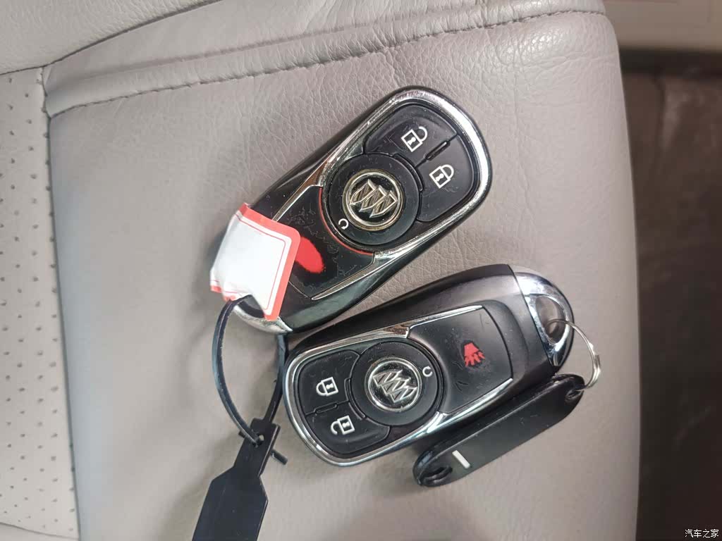 Buick GL8, 2018 9