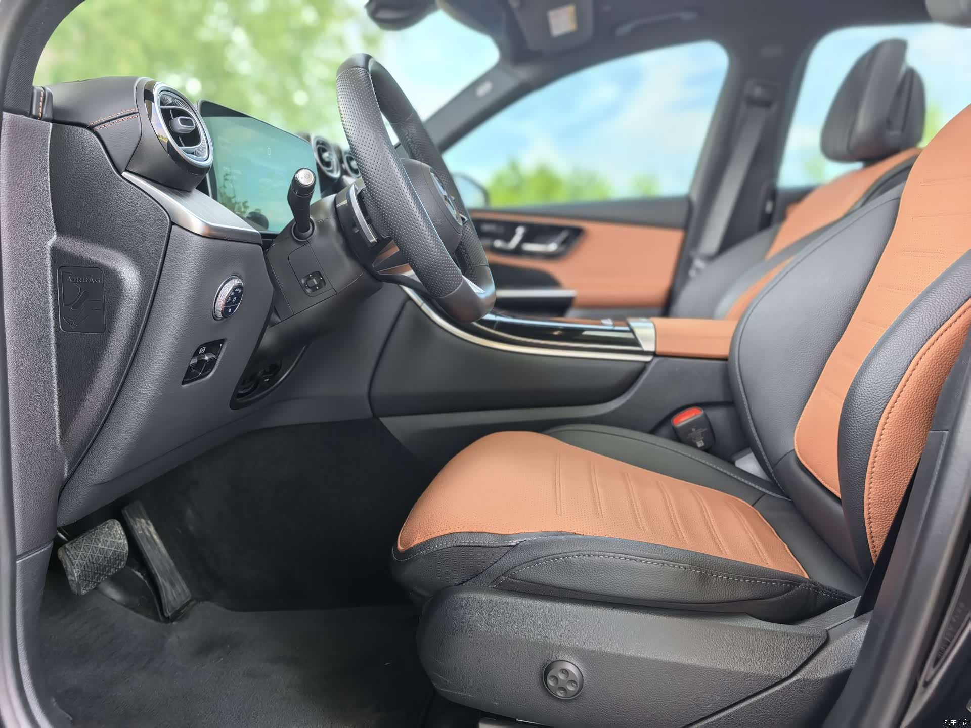 Mercedes-Benz GLC, 2023 все фото