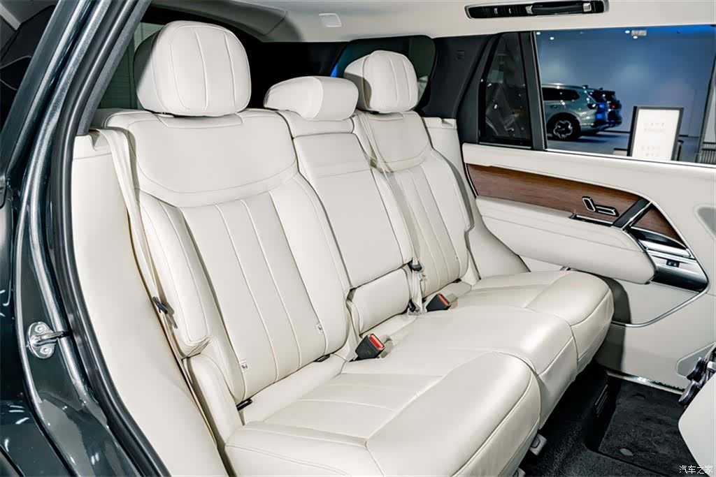 Land Rover Range Rover, 2024 24