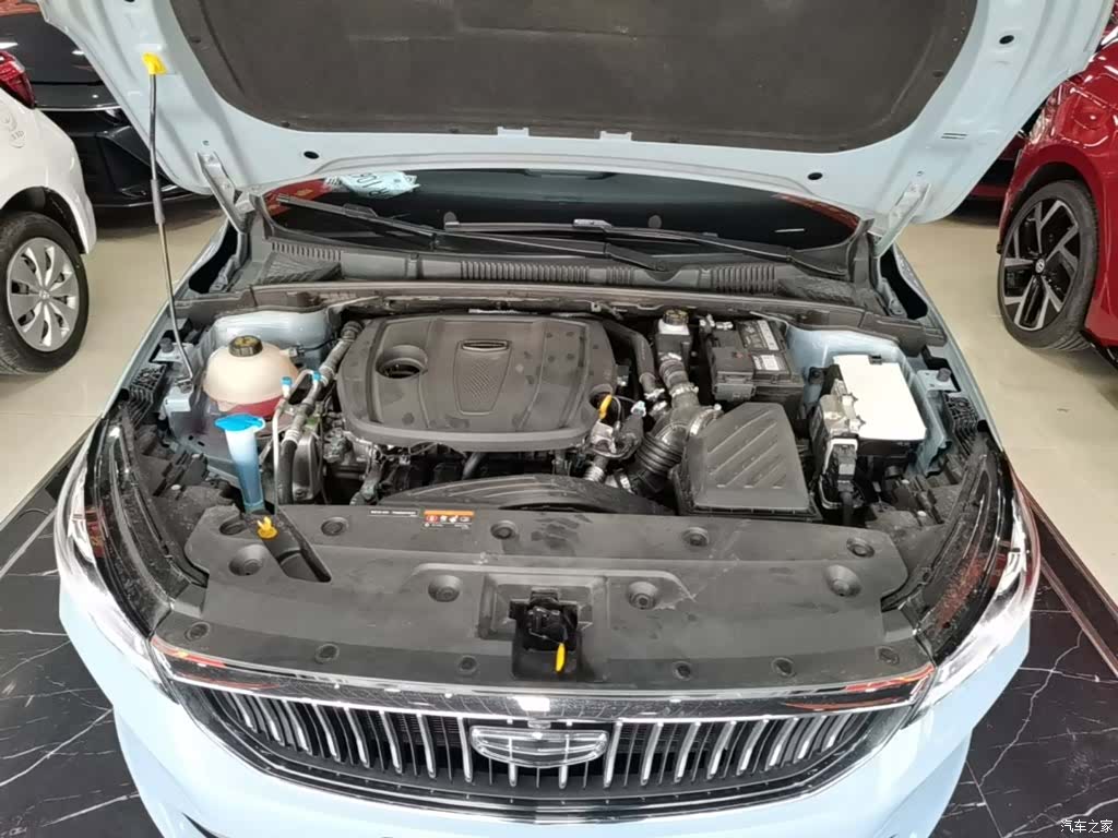 Geely Emgrand, 2023 20