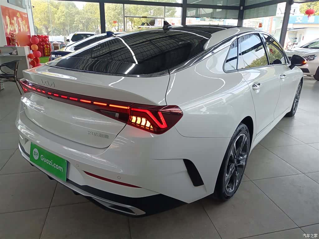 Kia K5, 2024 все фото