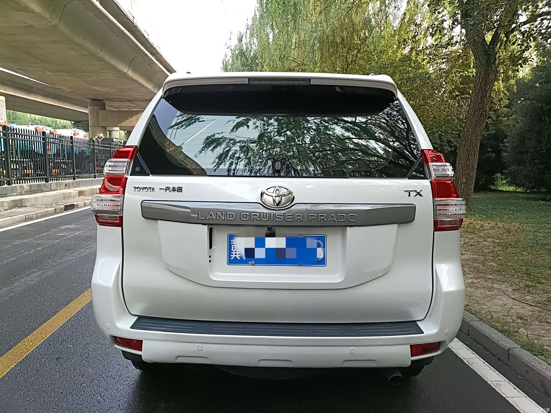 Toyota Prado, 2017 16