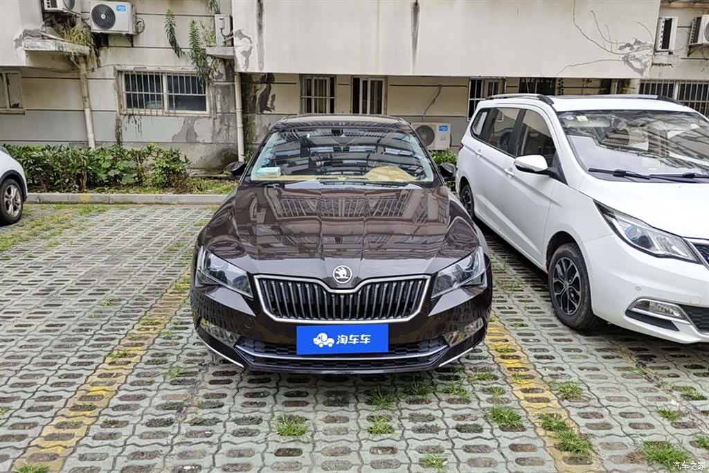 Skoda Superb, 2016 2