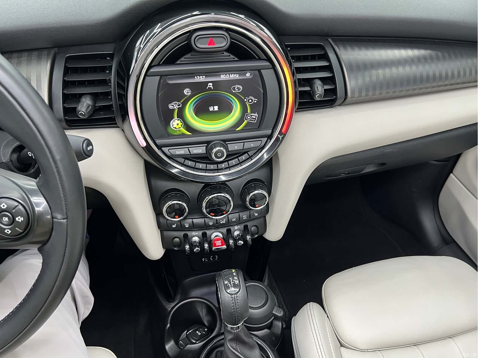 Mini Cooper, 2017 19
