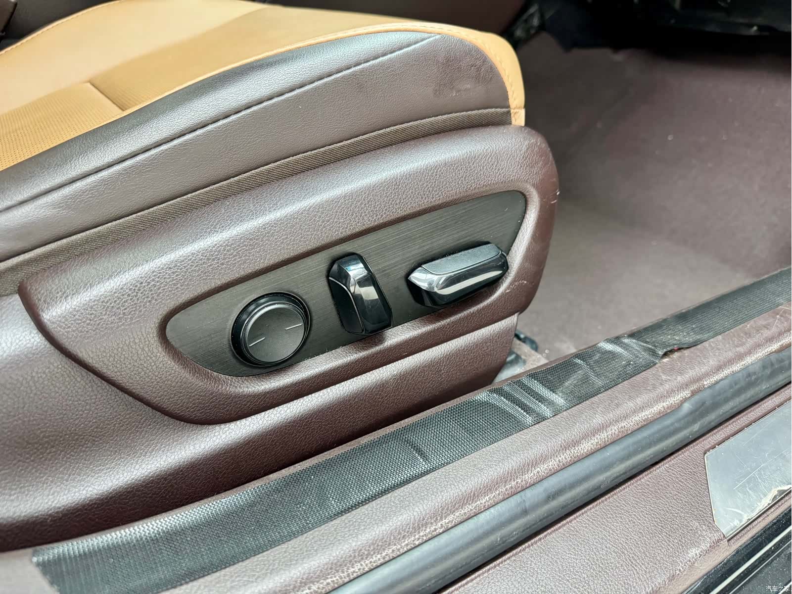 Lexus ES, 2019 15