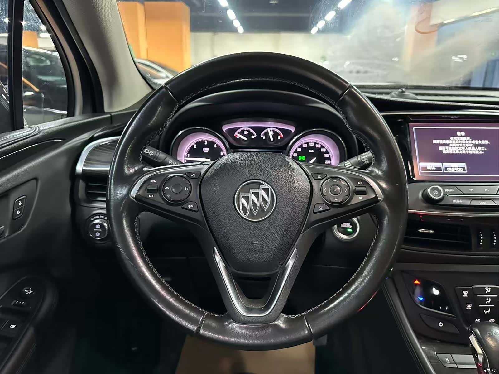 Buick Envision Plus, 2018 10