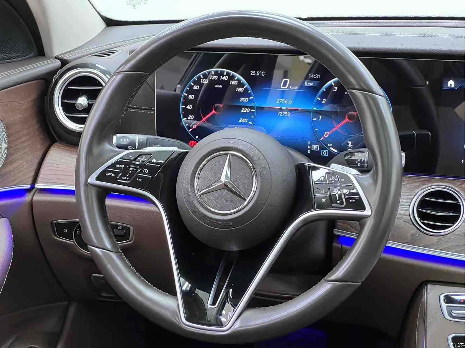 Mercedes-Benz E-Class, 2023 20