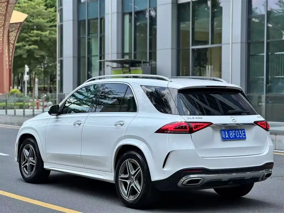 Mercedes-Benz GLE Mercedes-Benz GLE