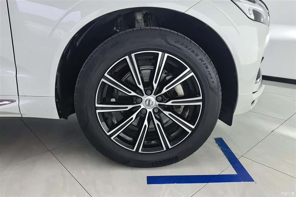 Volvo XC60, 2019 6