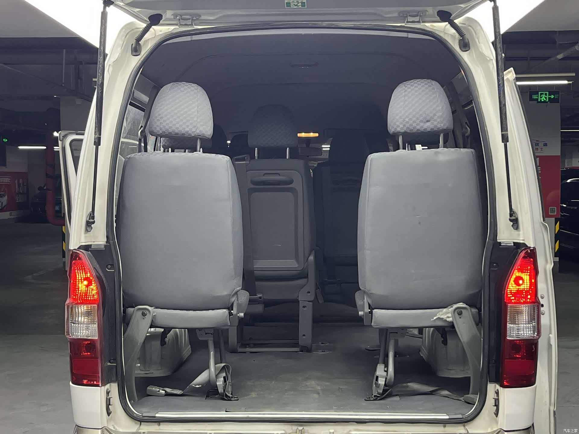 HuaChenLeiNuo HiAce, 2017 25