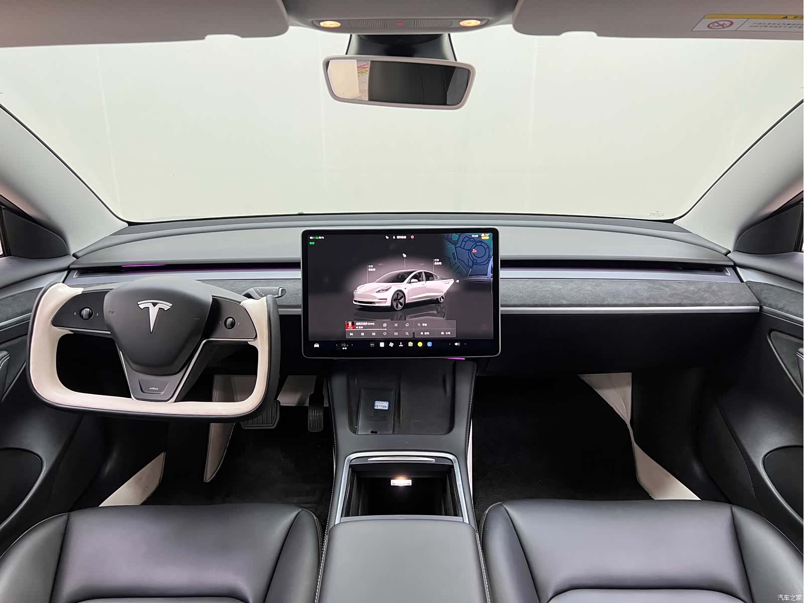 Tesla Model 3, 2023 23