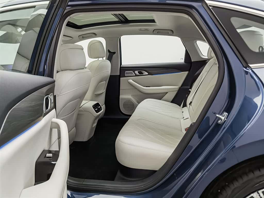 Geely A7, 2025 15