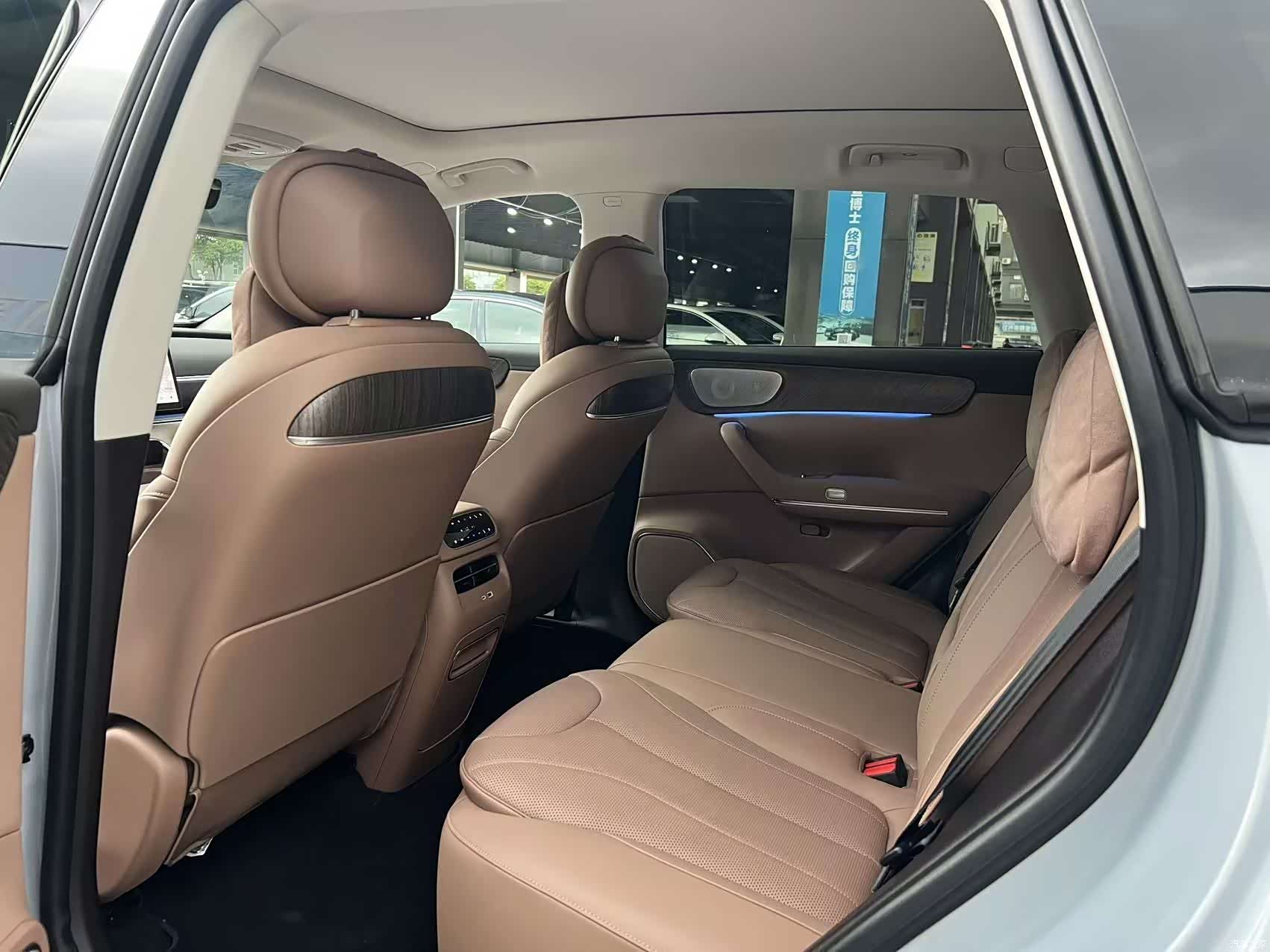 Leapmotor C11, 2025 все фото