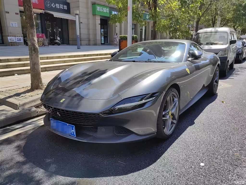 Ferrari Roma