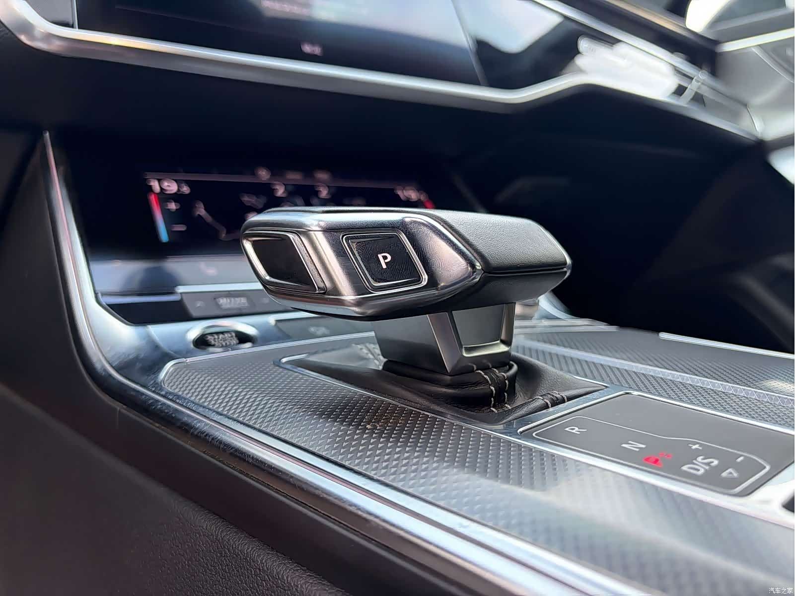 Audi A6L, 2022 все фото