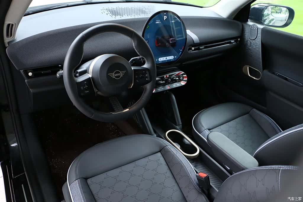 Mini Cooper, 2025 7