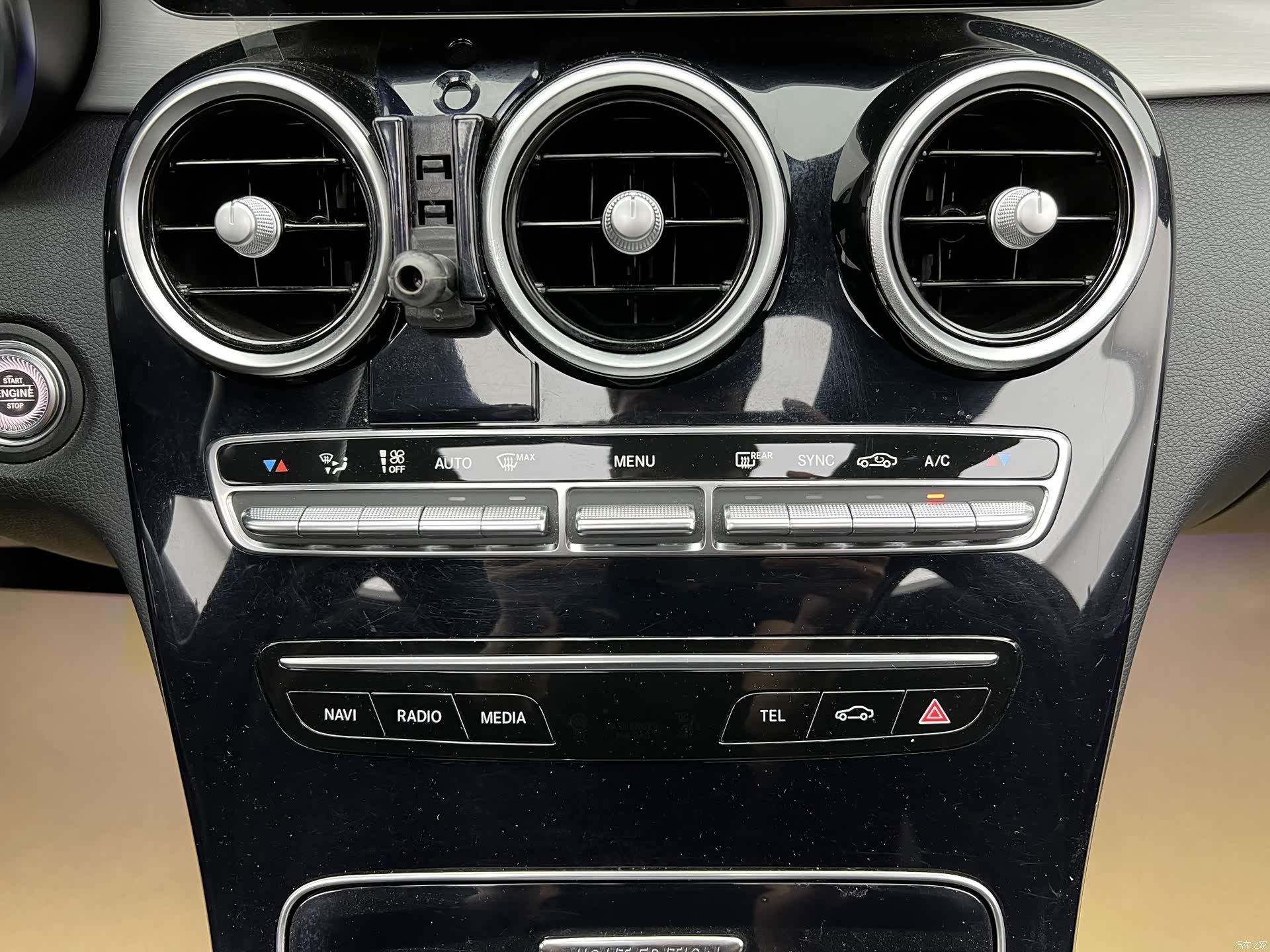 Mercedes-Benz C-Class, 2021 24