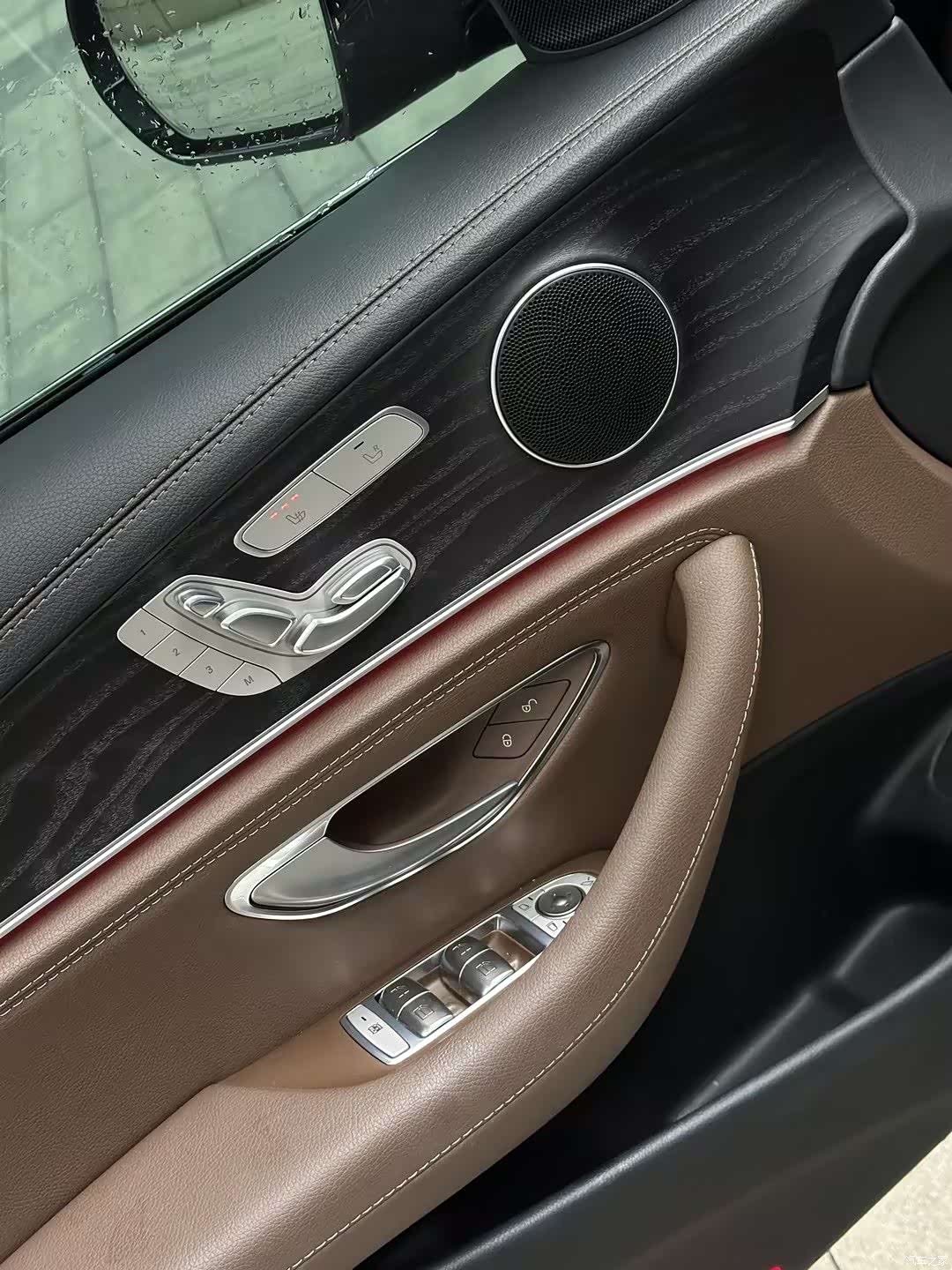 Mercedes-Benz E-Class, 2022 10
