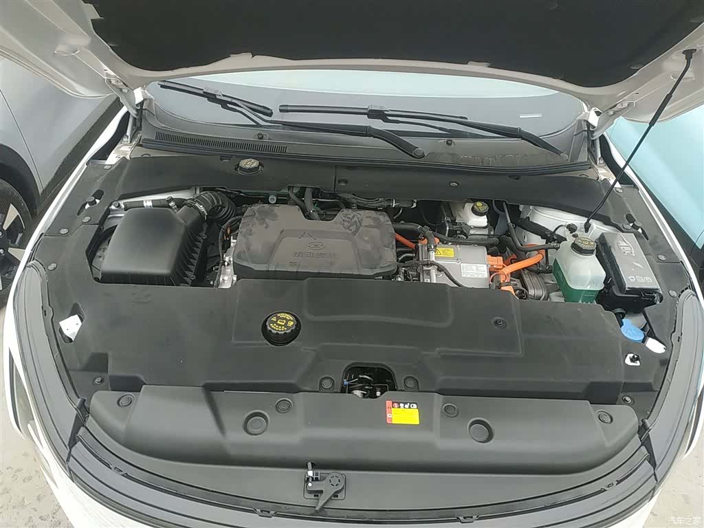 Wuling Starlight, 2025 16