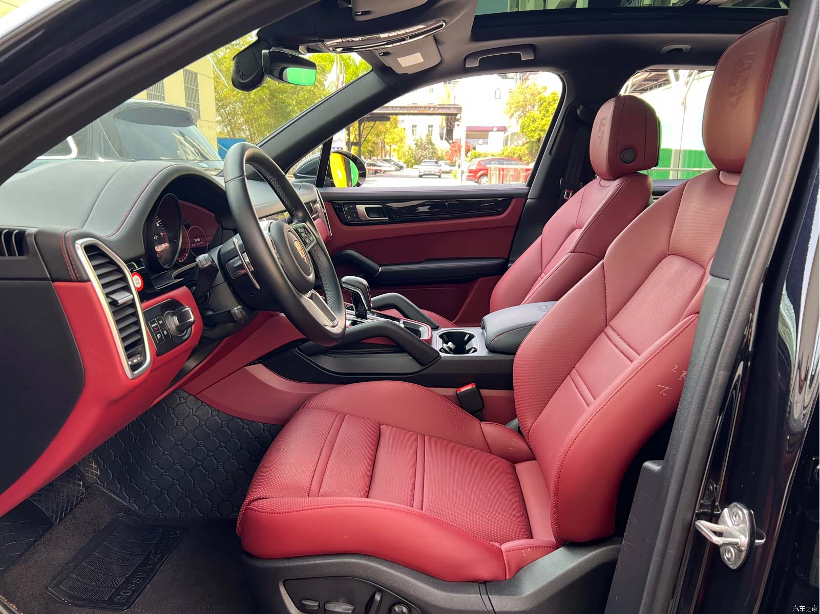 Porsche Cayenne, 2022 10