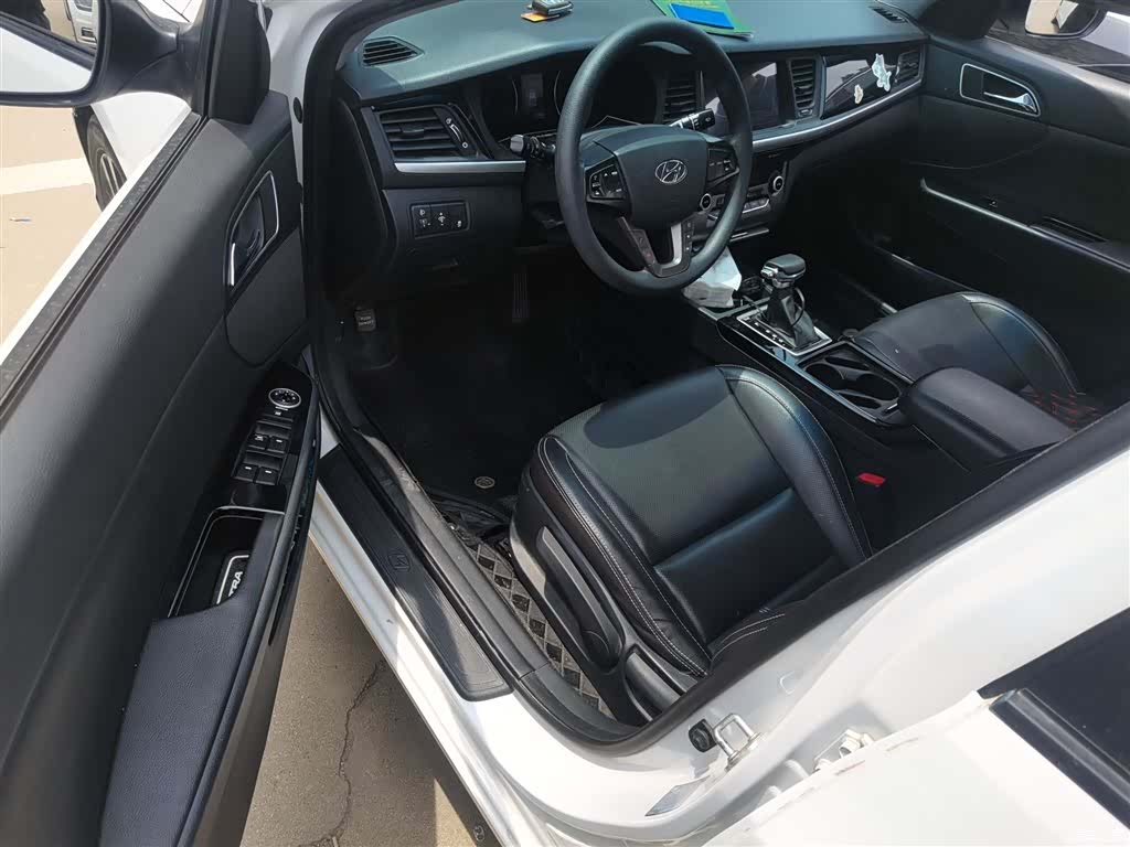 Hyundai GLS, 2018 14