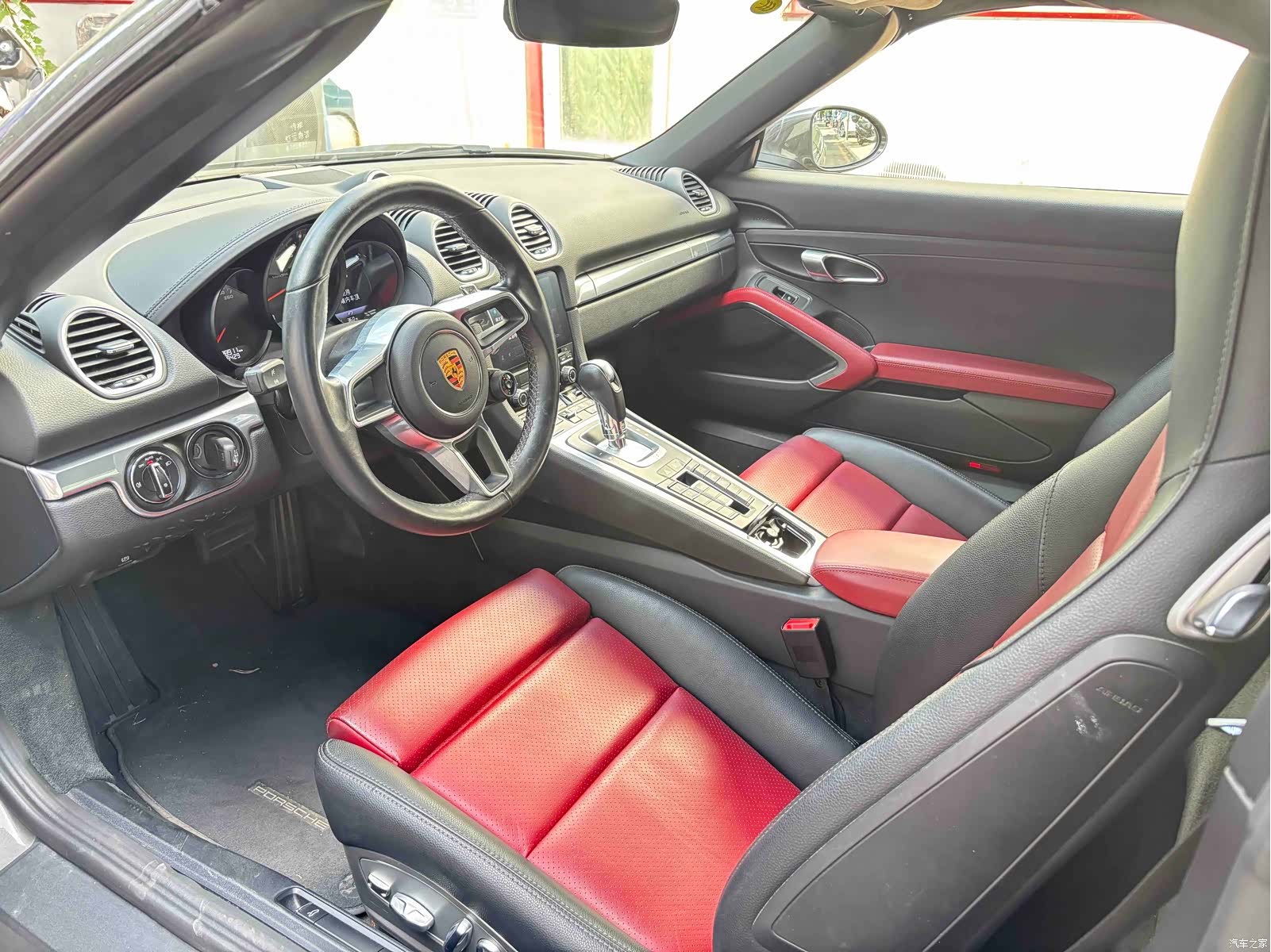 Porsche Boxster, 2018 8