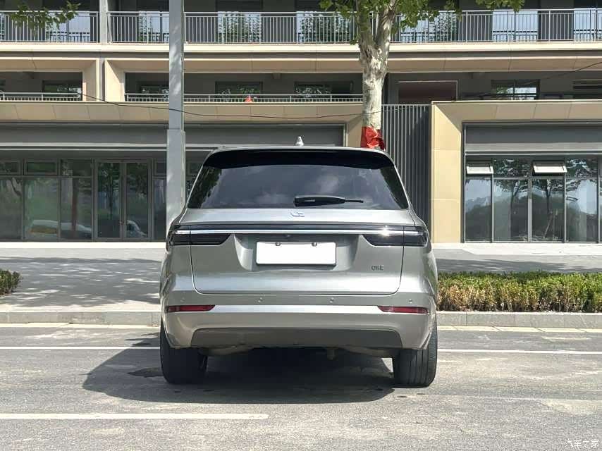 Li Auto ONE, 2022 7