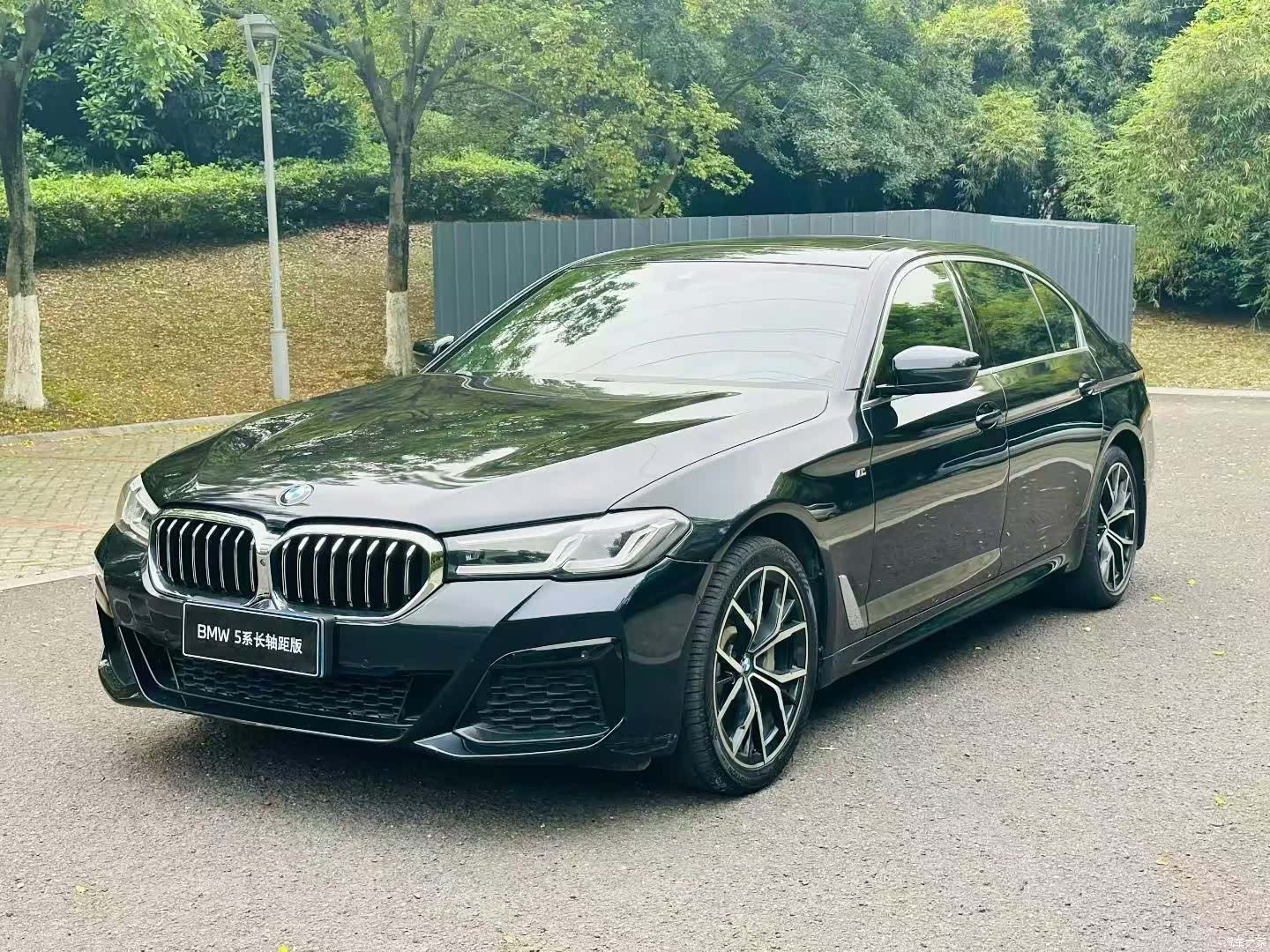 BMW 5 Series, 2022 1