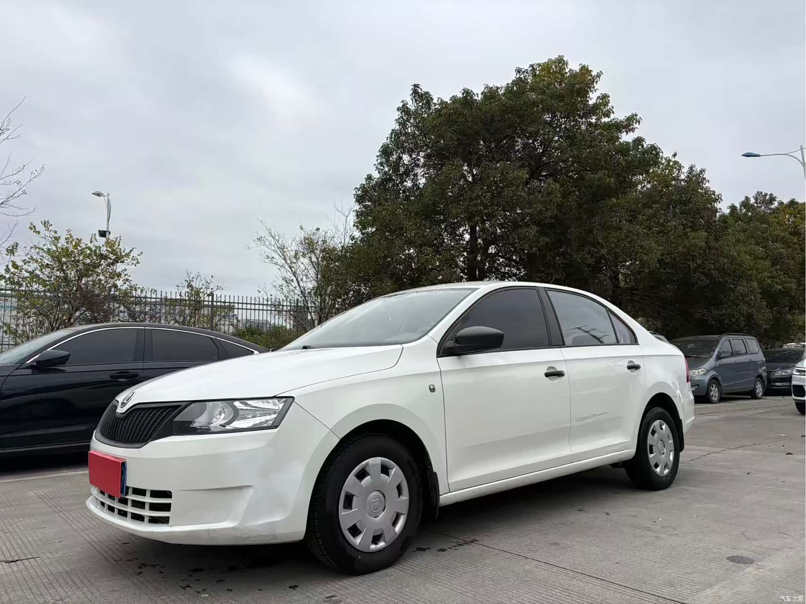 Skoda Rapid, 2016 3